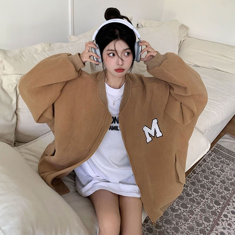 顾夕岑特240斤棒球服外套女秋冬装宽松200斤加绒加厚夹克上衣 浅棕色