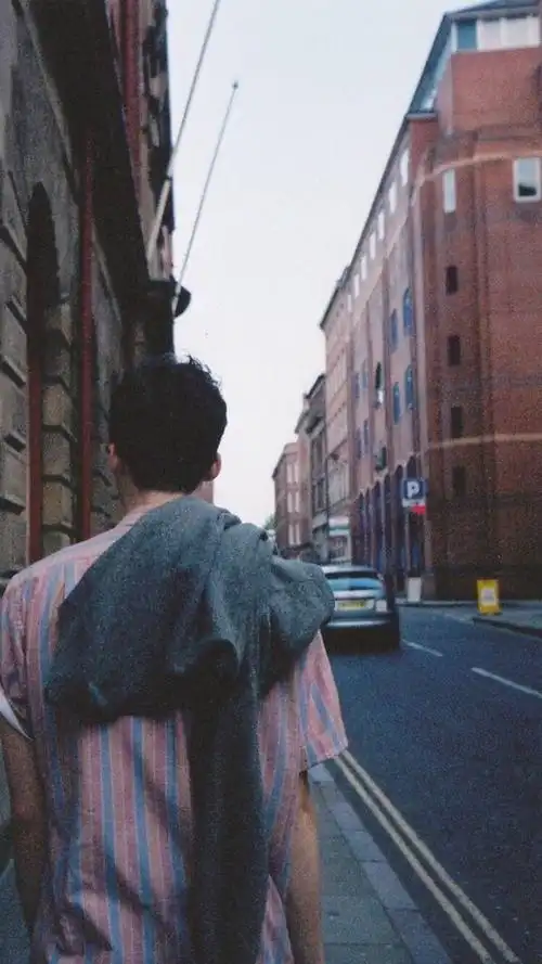 帅气时尚欧美男背景皮肤复古霸气男生图片皮肤