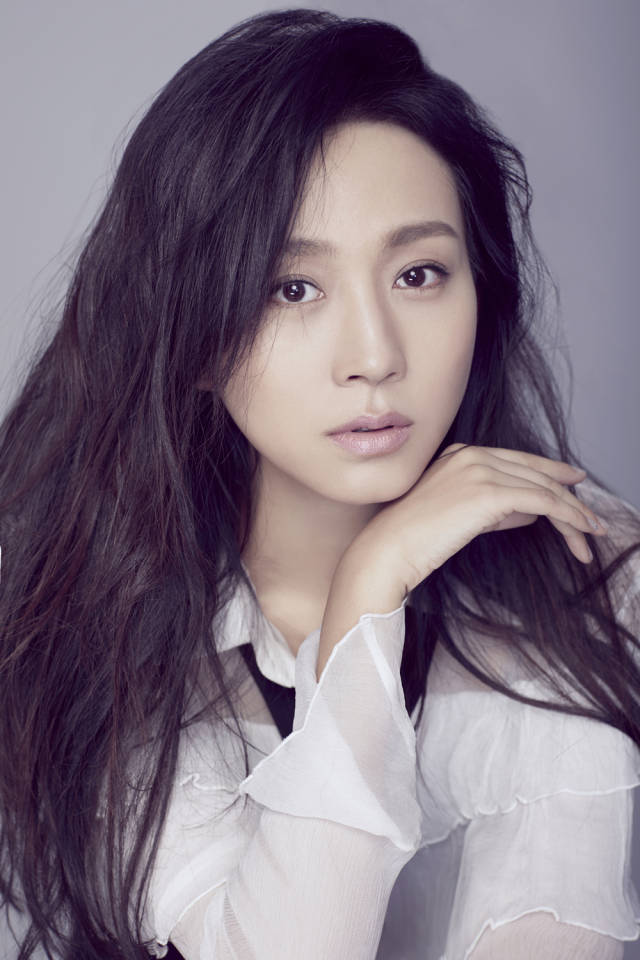 直男斩!丁子玲禁欲系写真仙气撩人