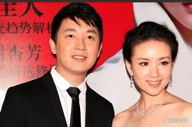 董洁14岁儿子神似梁朝伟,大鼻子如出一辙,网友疑惑重重