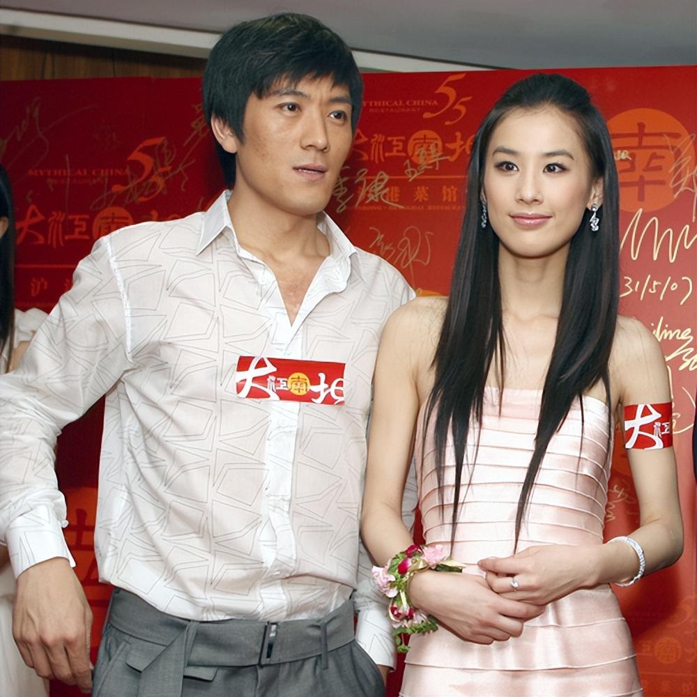 因为在剧中杨子和黄圣依扮演的是夫妻.