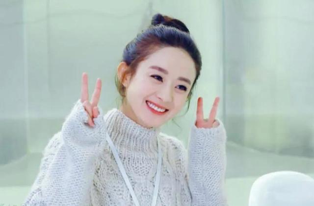 关注过赵丽颖的网友都知道,她总是一个人行动.