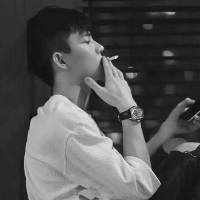 吸烟男头_qq男生头像_我要个性网