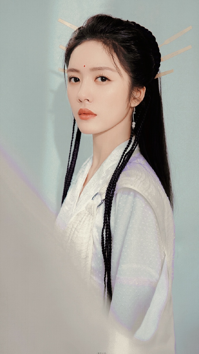 蔡文静cos周芷若