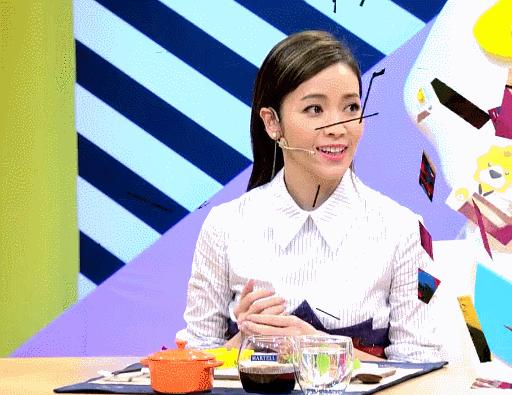 侯佩岑嫌弃拒绝综艺饭局的诱惑gif动图_动态图_表情包下载_soogif