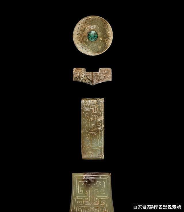 玉饰剑汉代非常流行,当时无论是文官还是武官均有佩剑的习惯