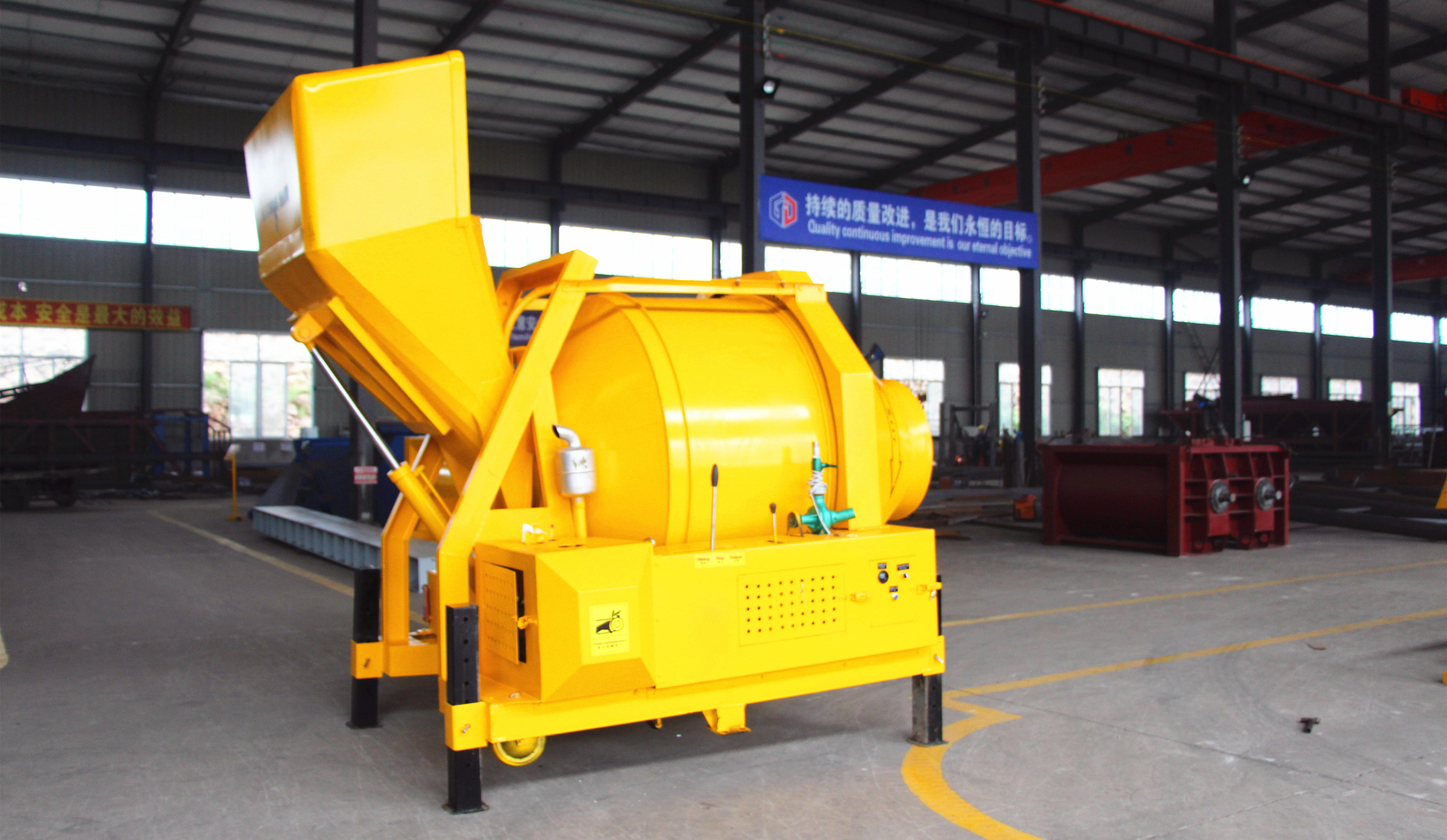 jzc350爬抖式提升上料滚筒混凝土搅拌机