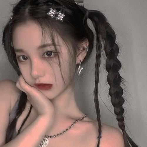 粉丝留言:真人女头高质量可爱气质女生头像比较好听的名