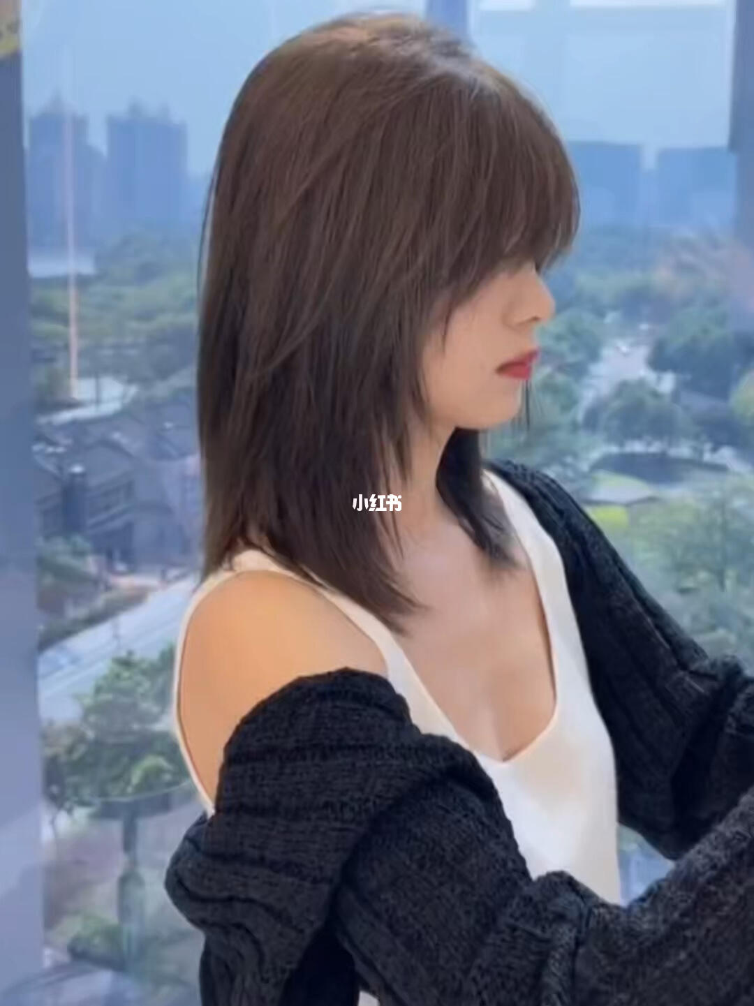 支持小姐姐不烫不染必剪的发型减龄锁骨发