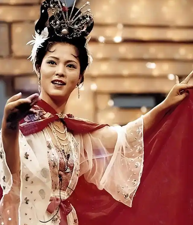 她的好运连连,幸运之神又一次眷顾了她.