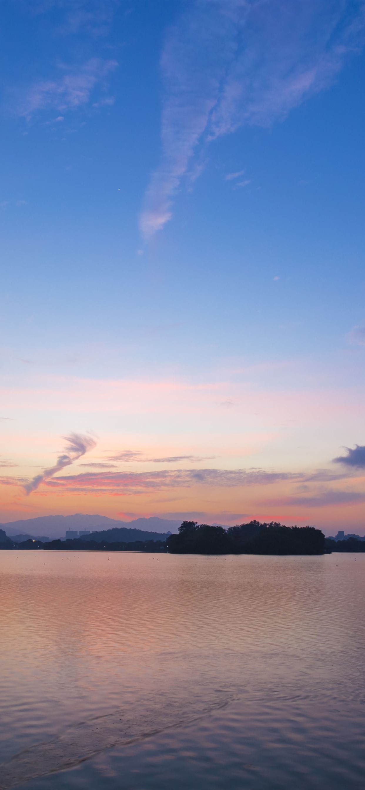 湖泊,黄昏,天空 1242x2688 iphone 11 pro/xs max 壁纸,图片,背景