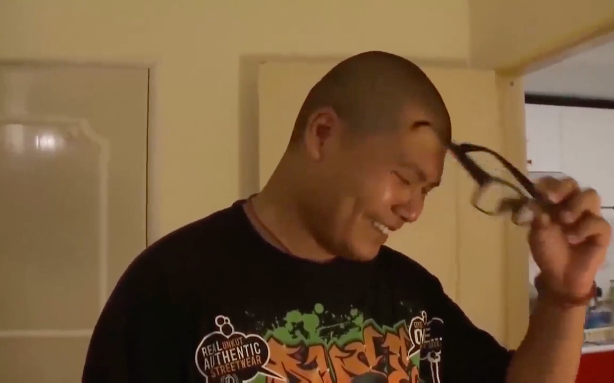 解除封印的杰哥开始唱 dame da ne_哔哩哔哩 (゜-゜)つロ 干杯~-bili