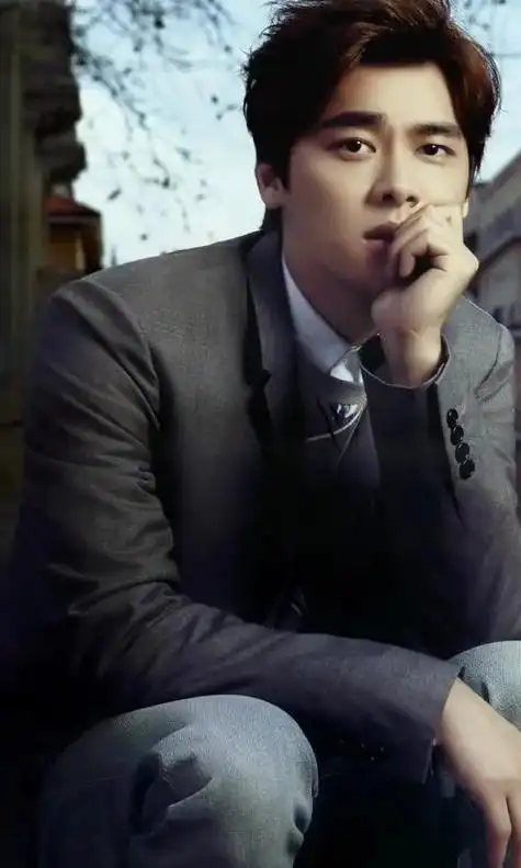 李易峰高清壁纸|李易峰图片最帅的图片李易峰图片 22:24  - 抖音