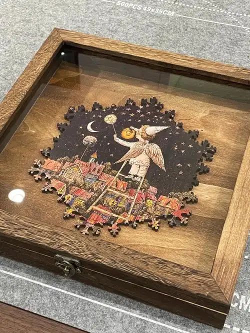 这片雪花拼图理应是今年的圣诞爆款