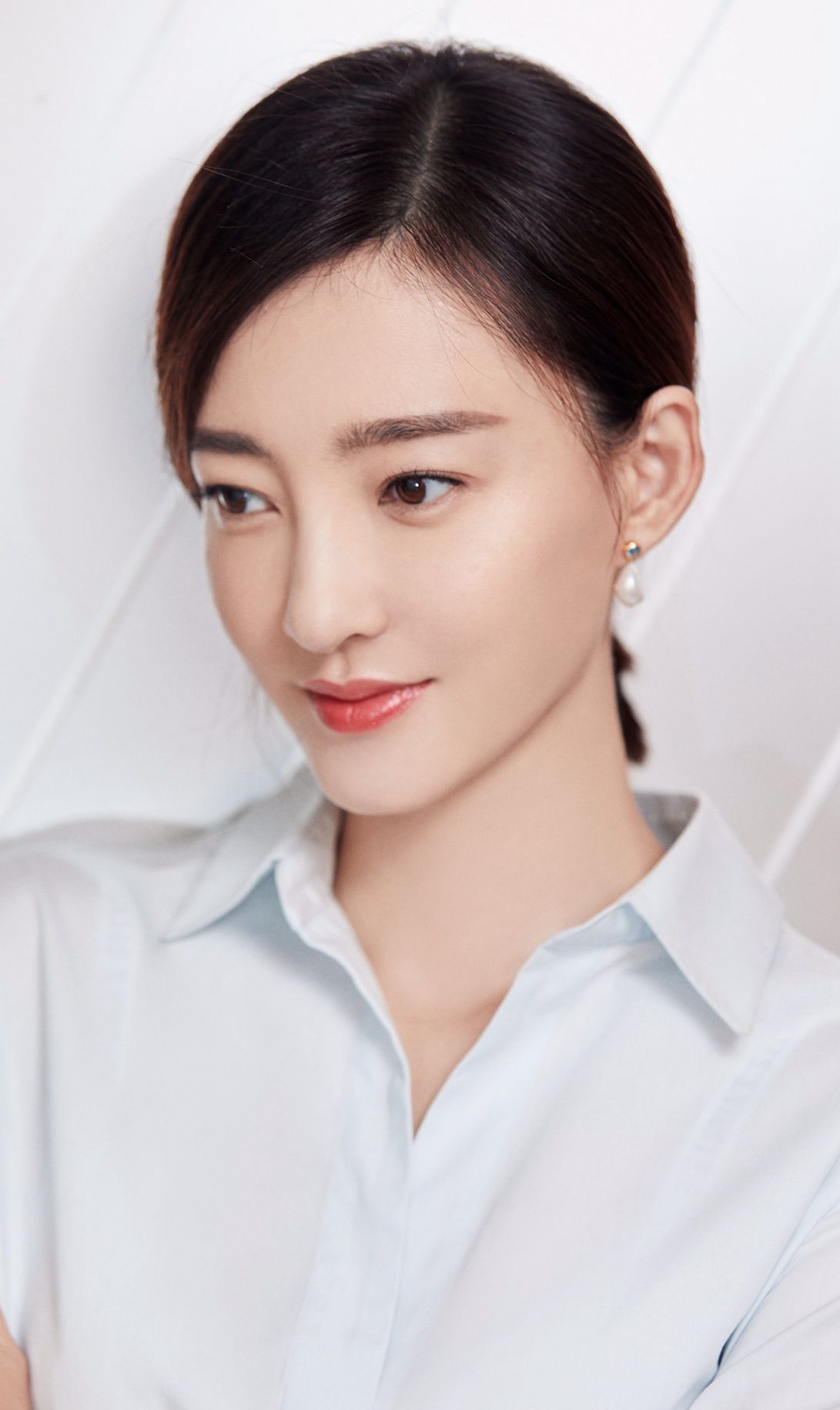 王丽坤美照,纯美靓丽,青春范十足,甜笑迷人_高清图集_新浪网