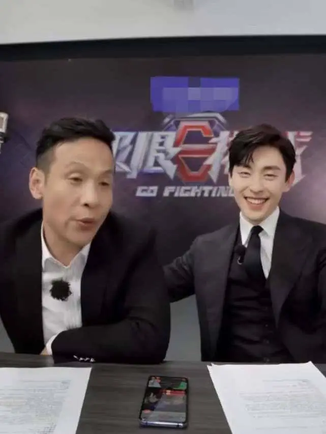 但是新晋男人帮的阵容十分惊喜,宋小宝,雷佳音,贾乃亮,邓伦和岳云鹏