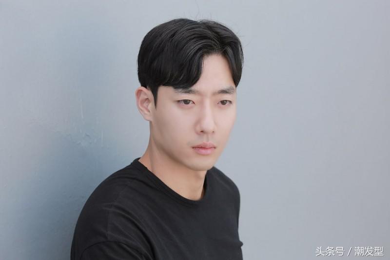 韩式发型图解(韩式蓬松发型男生)-骁龙网