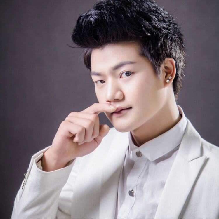 首页 华人男歌手 纪杰 纪杰的简介姓  名:纪杰  英文名: jijie  国