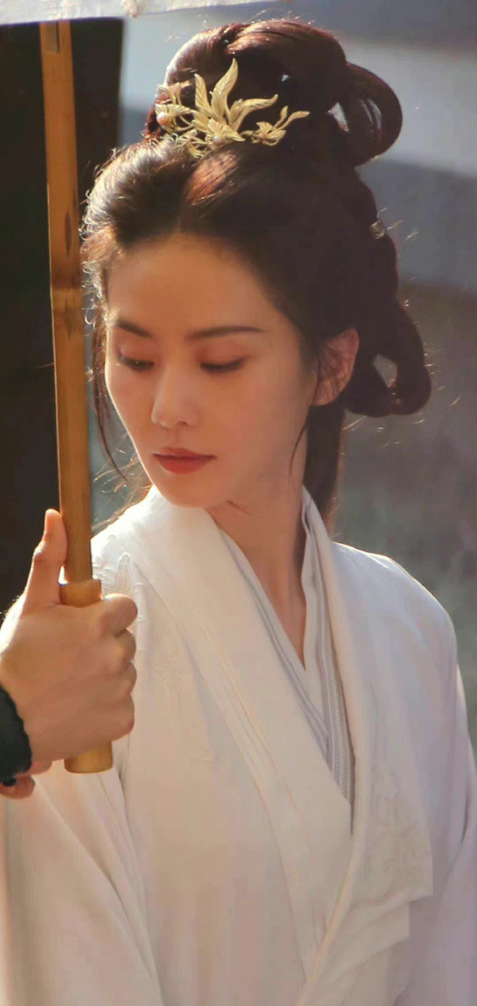 2023陆剧女星「最新古装造型」曝光,赵露思,田曦薇甜美可爱