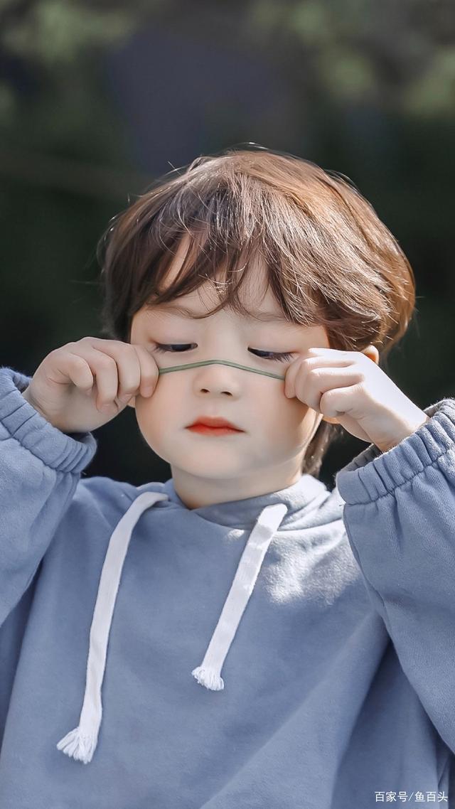 三十而已许子言扮演者陈天雨,大眼萌娃