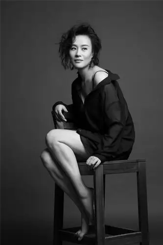 邬君梅知性写真曝光尽显女王范3