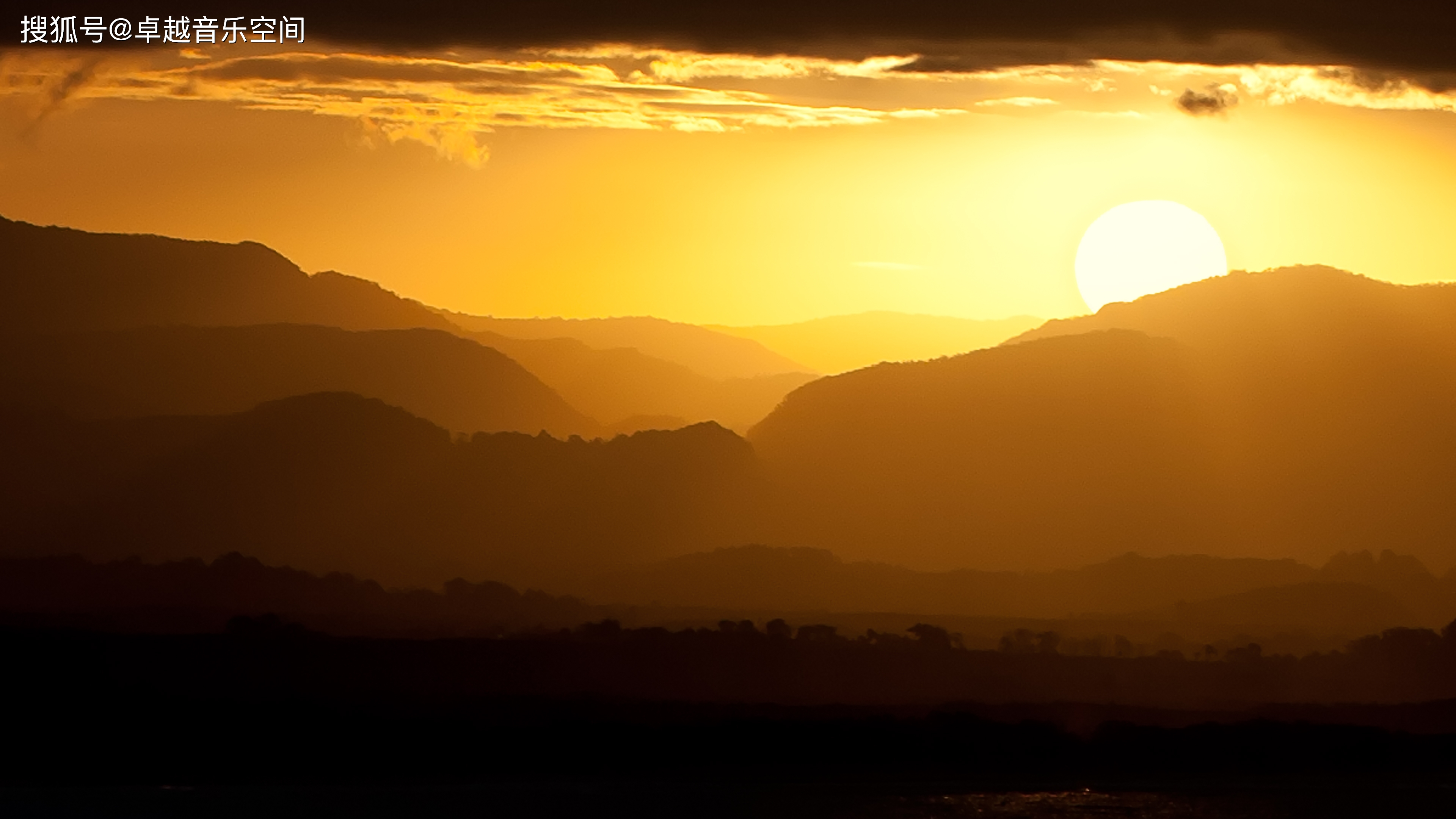 唯美黄昏组图,带你观看全国各地最美的黄昏时刻