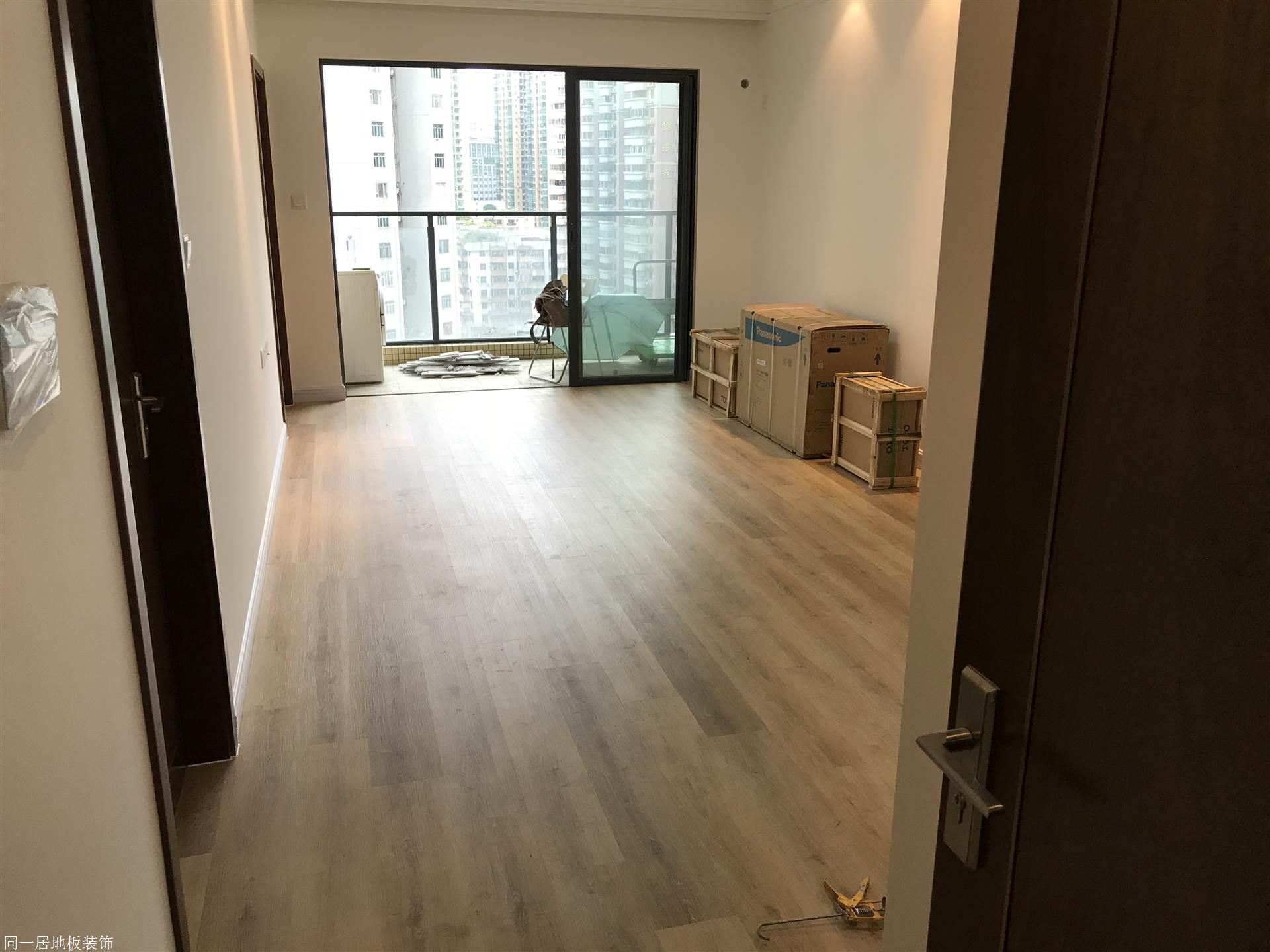 海珠区珠江佳滨苑第2套spc锁扣地板铺装案例效果图