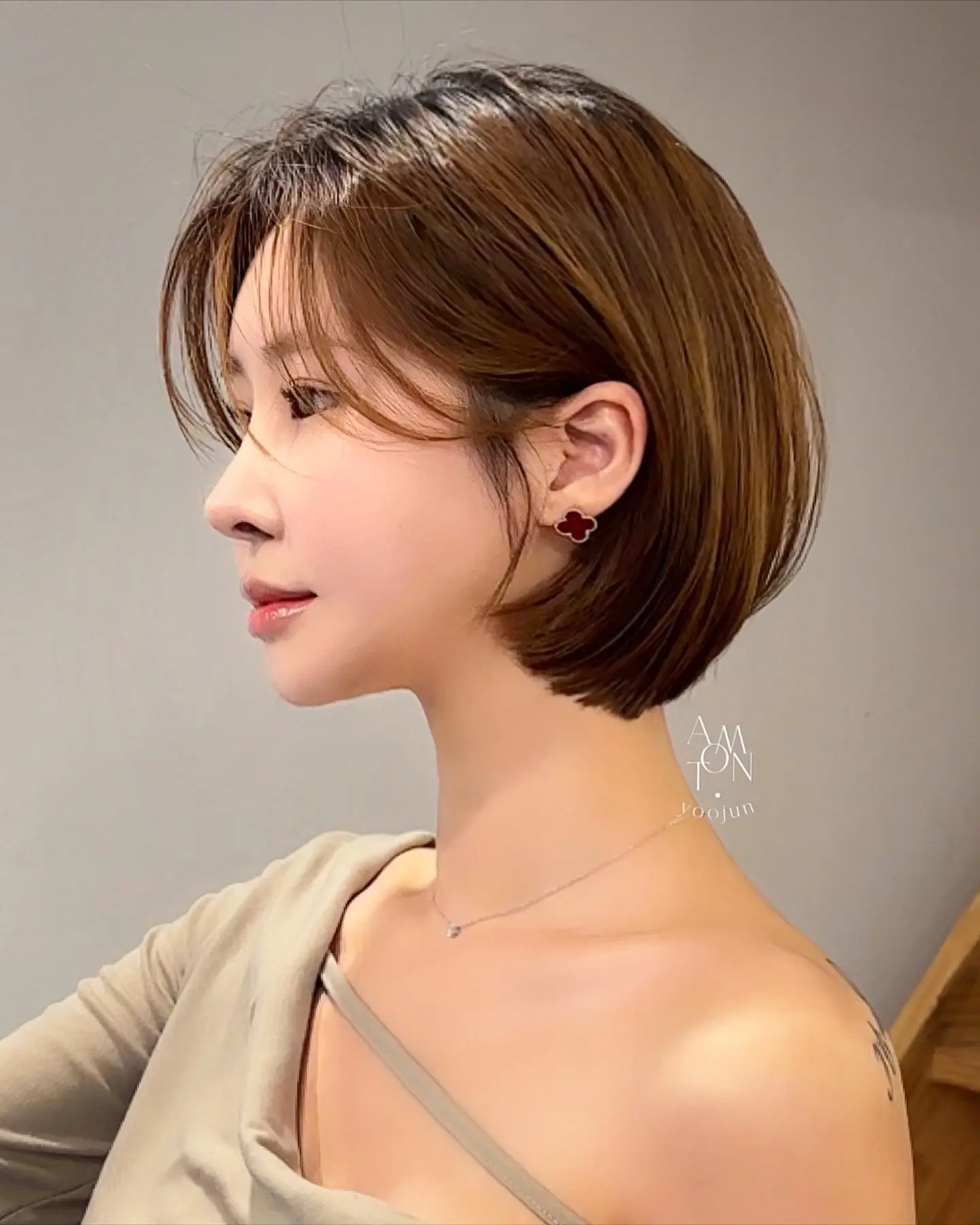 女士短发别乱剪,最时尚还是波波头,百变减龄美美哒