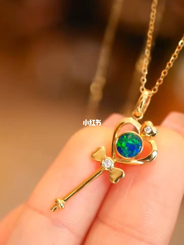 客订18k欧泊项链天使魔法棒