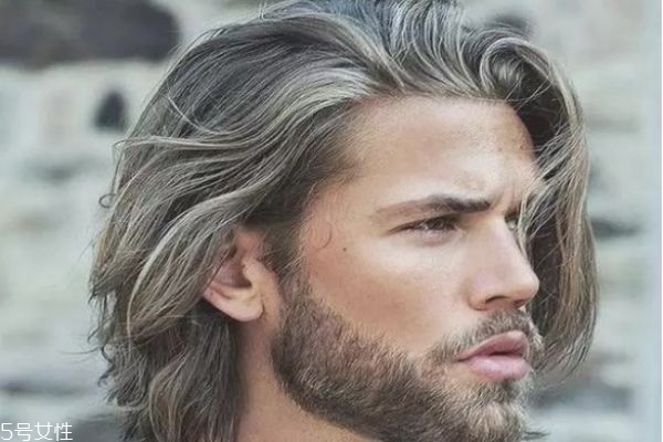 严重m字额留什么发型男士严重m字额发型大全
