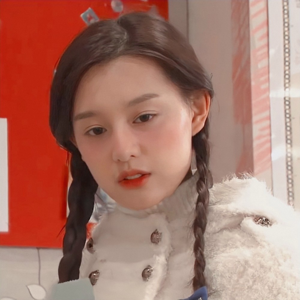 金智媛超可爱的女生头像