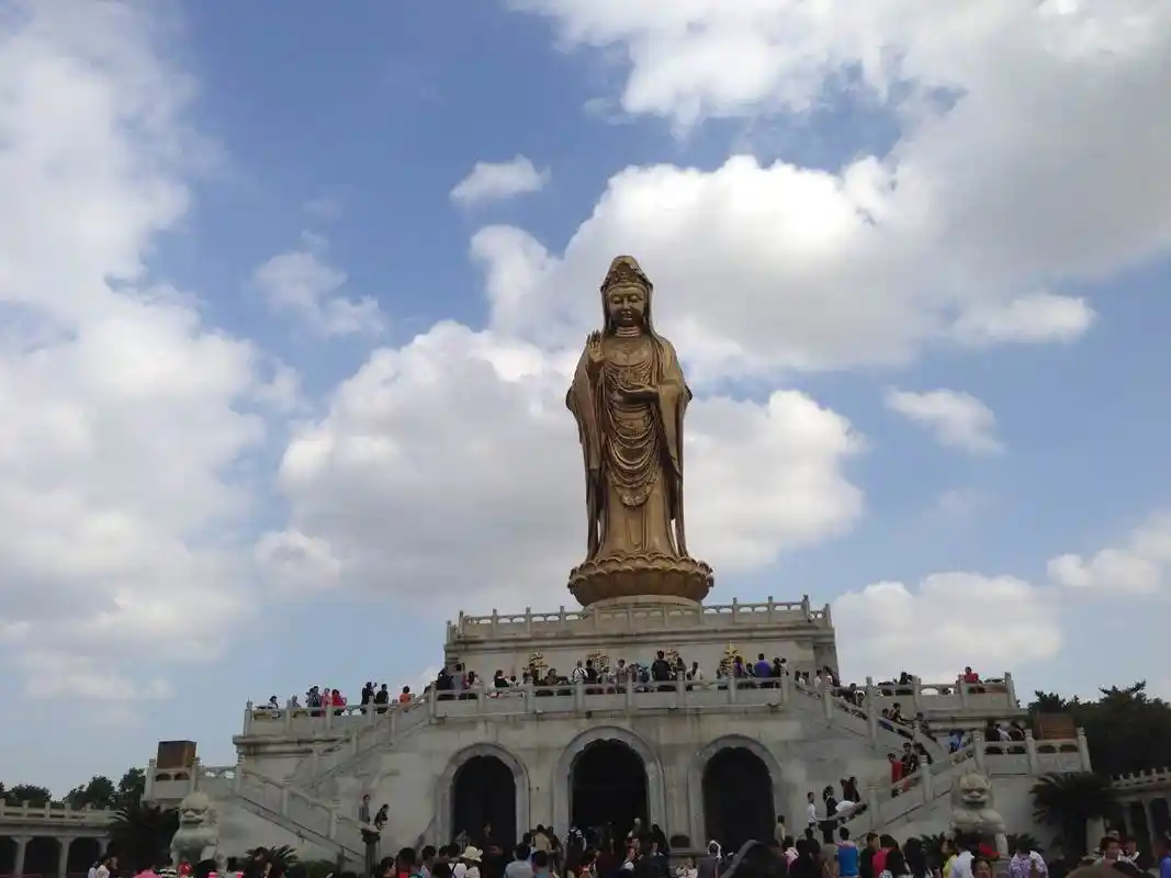 浙江普陀山全国著名的观音道场.