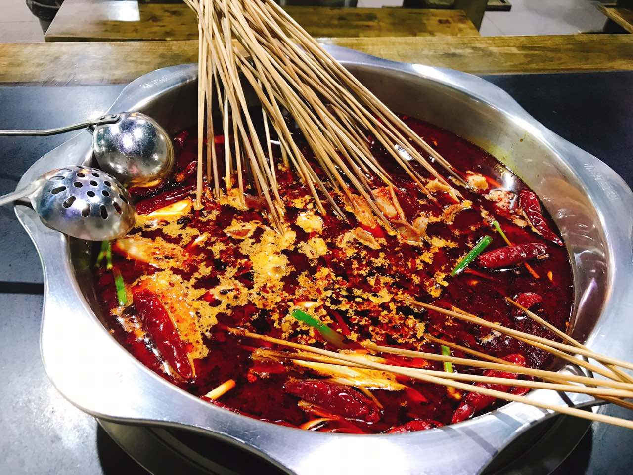 2022川行记老灶串串特色火锅(天伦店)美食餐厅,就算一个人也会去撸的