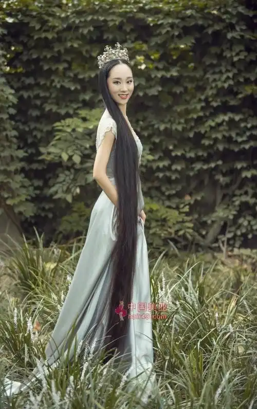 补充开封长发女李默涵1.7米长发美照67张_中国长发