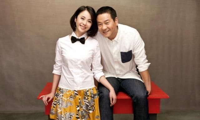 前妻为他隐退,他却迎娶小8岁娇妻,如今前妻大火他却跌入谷底