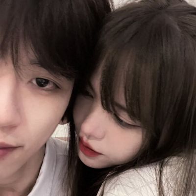 ins真人恩爱情头所有的温柔眷恋_情侣头像_我要个性网