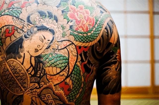 浅析吴越,秦汉文化对古代日本纹身习俗的影响