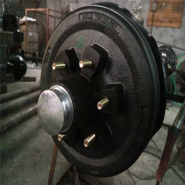 生产农用拖车后桥 拖拉机拖斗挂车后轴 定制刹车车轴车桥