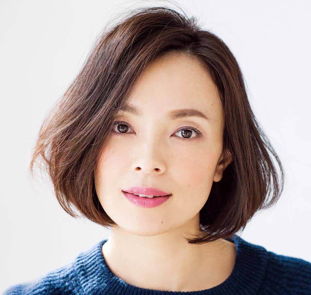 若你才四十岁,这些"老阿姨发型"建议别留,显老又土气_女性_感觉_气质