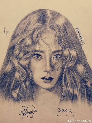 了各位最后,感谢秀吧@金智秀吧_kimjisoobar提供的原图所以技术不够