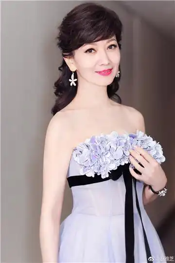 赵雅芝广告代言代言费找谁