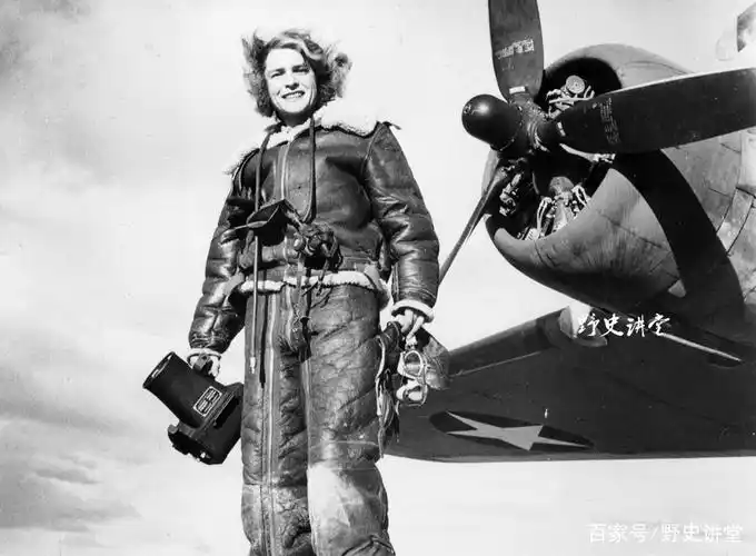 老照片:二战中各国女性,图九穿着短裤就上战场,图四被执行枪决