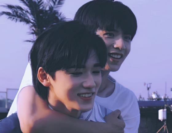 宋亚轩和刘耀文是情侣吗两人真的在谈恋爱