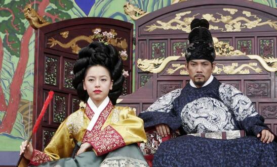 张绿水为什么是妖妃燕山君吃张绿水奶图当众淫乱不堪入目