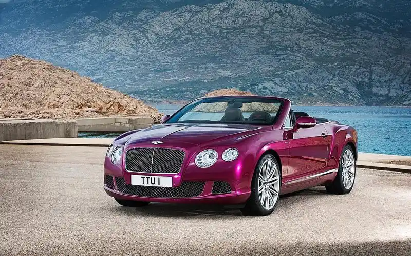 2013款宾利欧陆gt敞篷版汽车桌面壁纸