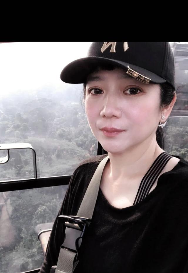 林瑞阳前妻曾哲贞:为爱息影投资被骗,离婚22年后还被骂人老珠黄