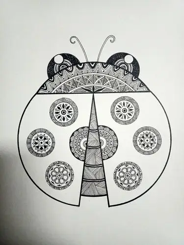 线描画七星瓢虫