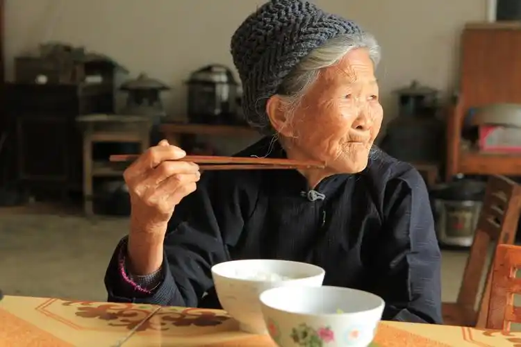 巴马百岁老人( 8张 )