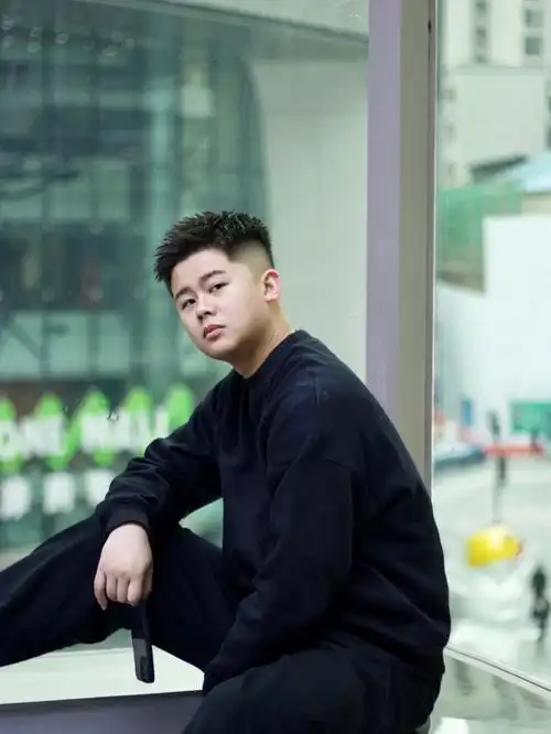 胖小哥发型参考