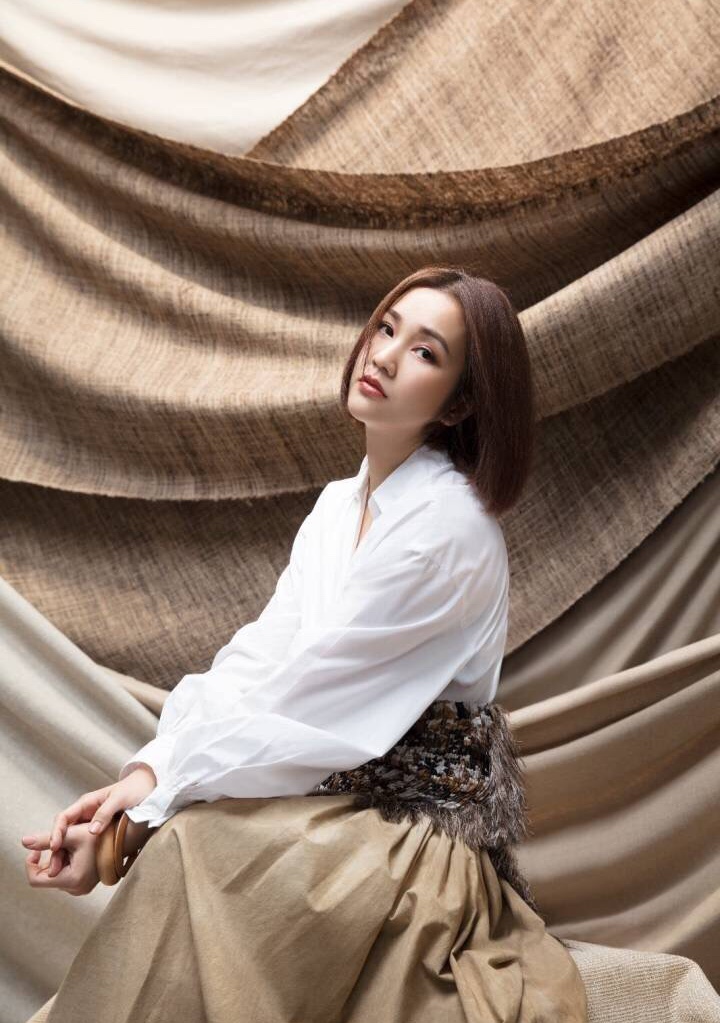 天后谢安琪瘦身全力备战复出,网友:穿这么性感不怕老公吃醋吗?